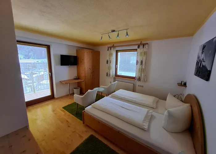 בית הארחה Hof Am Platzli