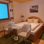 Hof Am Platzli 3* Санкт-Антон-ам-Арльберг